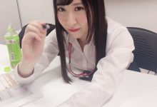 SOD女职员中最巨大！I罩杯豪乳女子社员「日下部加奈」下海造福粉丝！-优优日报