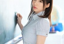 西装底下的雪白巨乳!F奶白皙美少女「樱羽和香」新作扮演女教师惨遭学生老师……!-优优日报