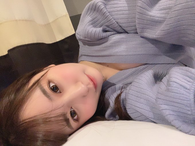 见面8秒合体！ G奶火辣美少女“桃尻香奈芽”本月新作挑战8秒随插即用热插拔！