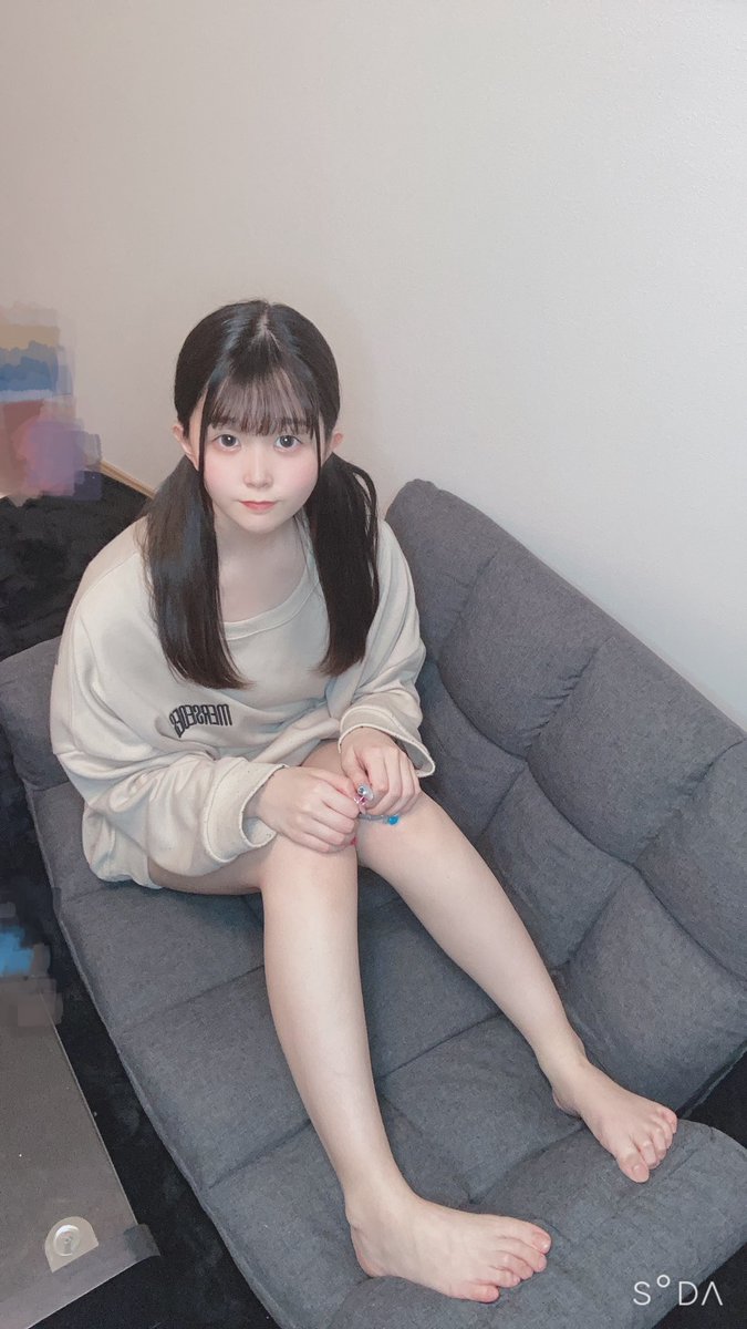 完美鲜嫩巨乳！E奶美少女“绀野美衣奈”AV出道大秀白虎与粉红美巨乳！