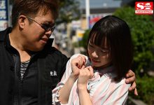 纯情D奶小萝莉「架乃ゆら」在男友面前惨遭巨汉前辈强上 一脸笑淫淫果然身体是诚实的-优优日报