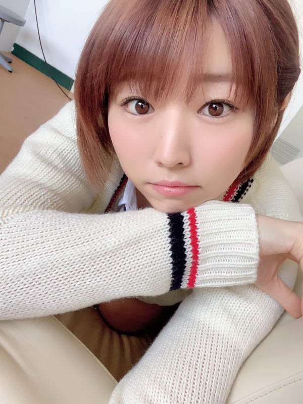 J奶写真偶像「松本菜奈実」沦落去风俗店 每天疯狂接客