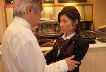 CAWD-369 巨乳打工妹「栗宫ふたば」的下流诱惑!中年店长被扑倒骑乘,沈迷悖德密会!-优优日报