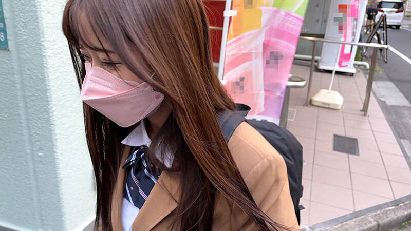 1月强档素人女学生作品！身材有SSS级爆乳！