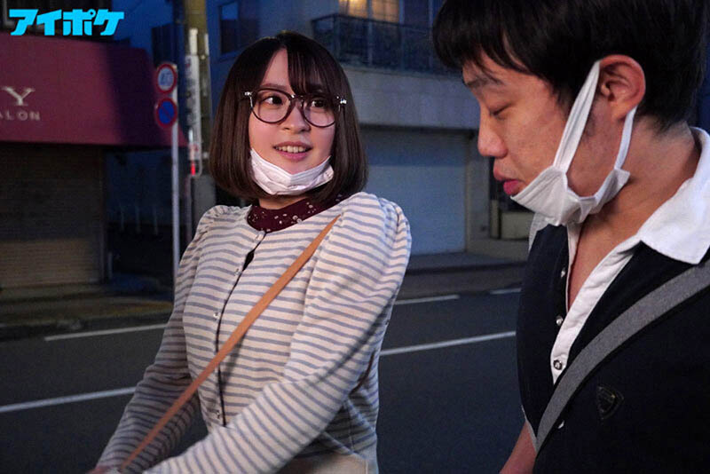 打工处的土味前辈「脱衣后有巨乳」，超绝的好身材让我猛烈沈迷...
