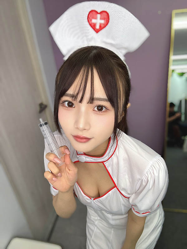 令和第一!「十年一遇美少女」配备美颜美乳x纤腰翘臀四大梦幻逸品