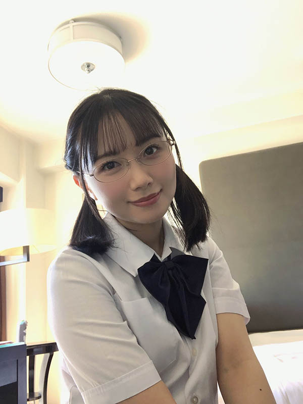与AV神舌、暗黑舌姬、长舌女帝齐名!「痴欲舌姬」一张嘴就让人升天