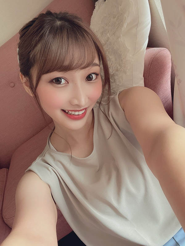 长发甜美,短发风骚!「人妻系AV女优」移籍改名风格大变战力升级