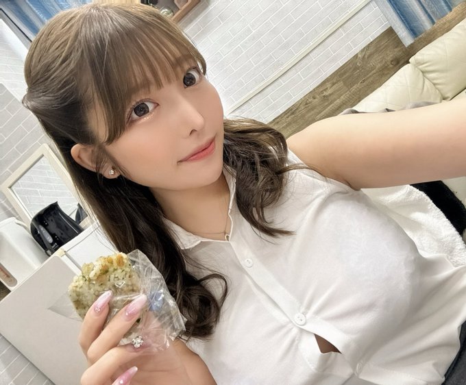 千咲知奈(千咲ちな)出道作品番号及封面，「千咲知奈」个人简介