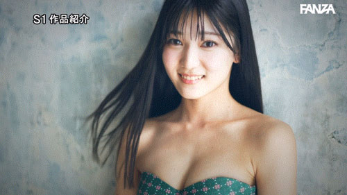 来自岐阜县的20岁现役E奶女大生下海了!「凹凸有致的曲线」是最好的补给!