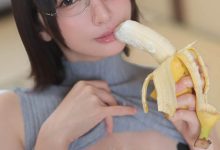 JUR-422 人妻秘书「新妻优香」因为老公出轨,干脆也跟社长在办公室里疯狂中出-优优日报