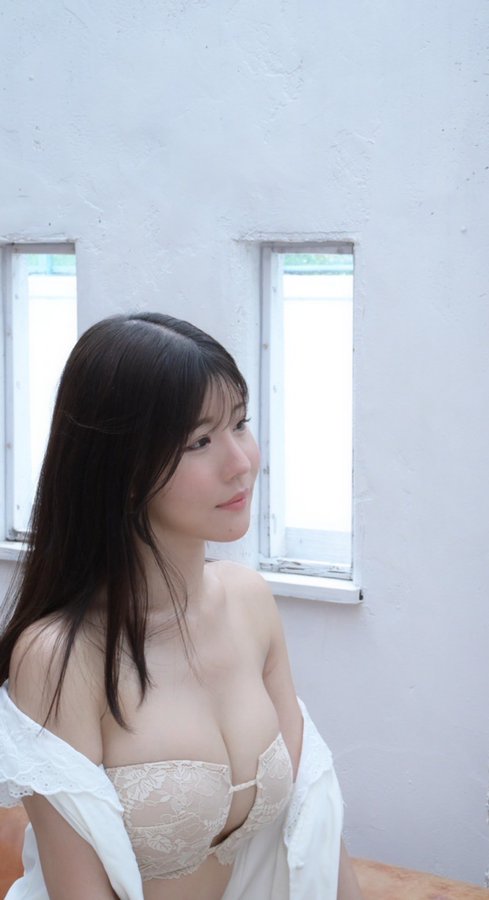 「坂井美桜」出道作品番号及封面,「坂井美桜」个人简介