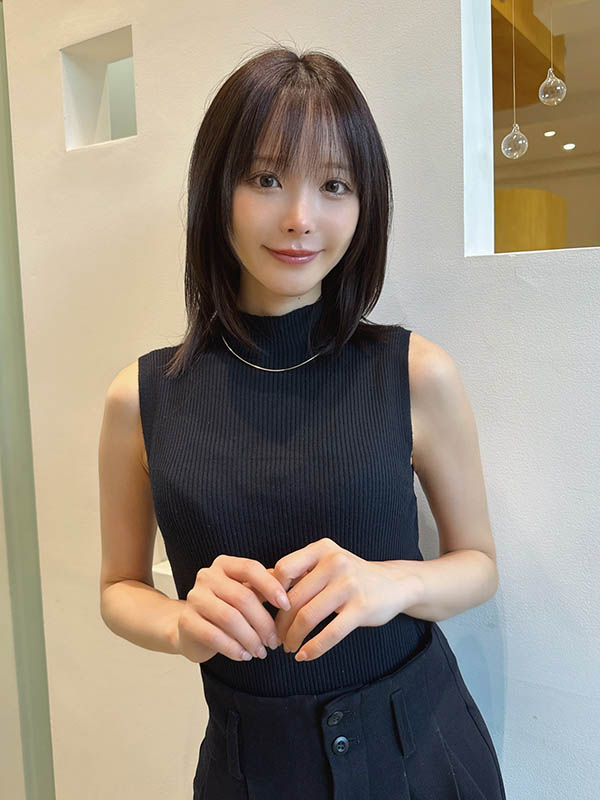 有够惨!正妹OL「桃乃木かな」出差被2个性欲异常的渣男老板蹂躏到天亮!