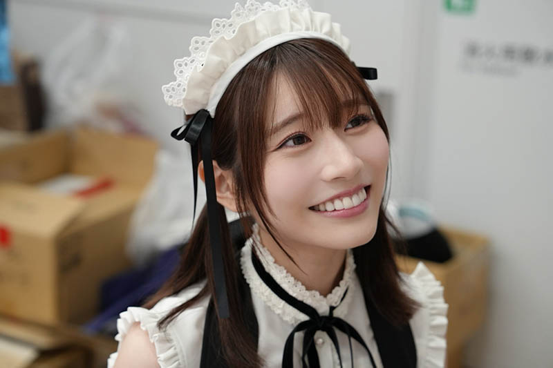 一觉醒来变成「河北彩伽」的主人!原本只能在AV里的女神居然跪下为我舔