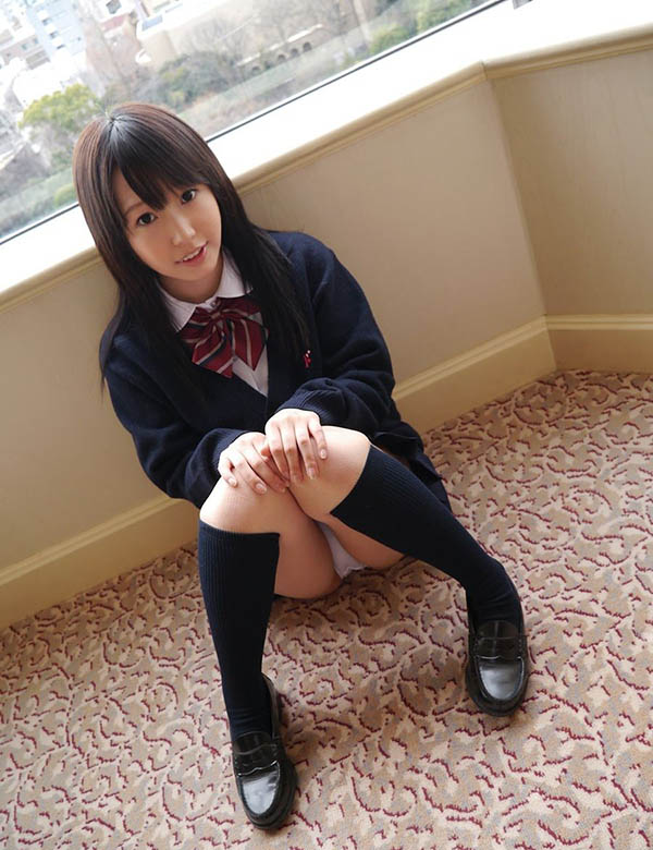 既是小只马萝莉，也是清纯JK美少女 一体双享掳获不少老司机的身心～