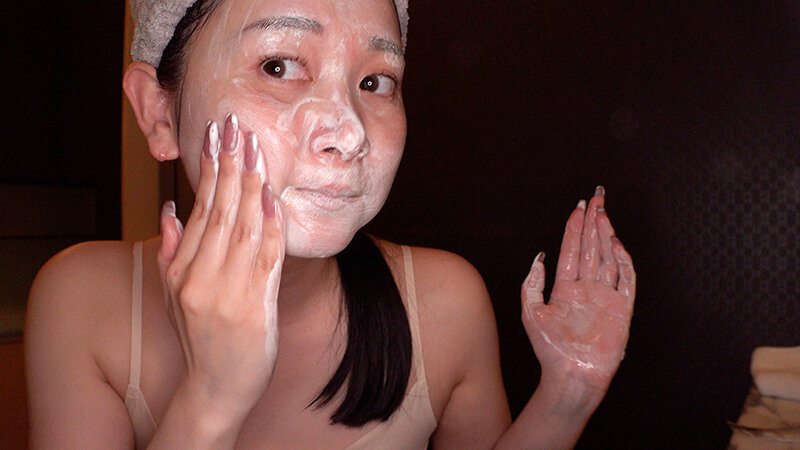 「内敛的理工系女同事」突邀我去摩铁,刚开始就超热情渴望受汁...