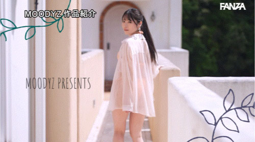 「粉嫩美乳」超诱人!来自神奈川的E奶漂亮姐姐出道!