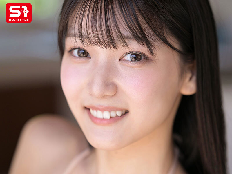 体验大肉棒的性爱!S1「 E奶美少女」用情趣玩具达到高潮!