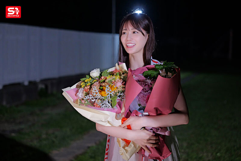 赢了就让你玩！美少女「未步奈奈」AV引退感谢祭，全身都是汗水和体液...