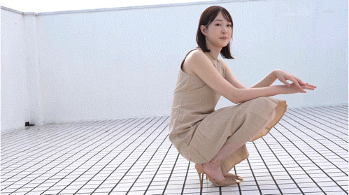 超逆天S曲线！有着色情美艳长腿的人妻下海了！