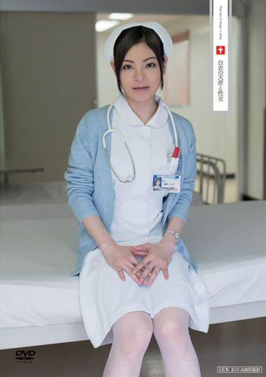 长腿小姐姐甜美出击 成功挤进百大AV女优榜…黑历史跟着被起底！