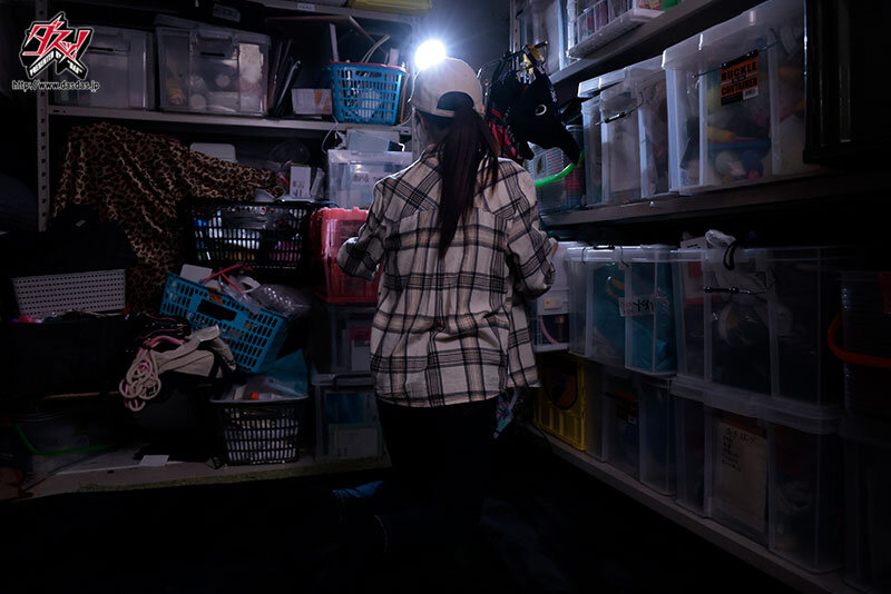 当AV助理就是默认会被搞吧？美乳正妹「五日市芽依」惨遭职场性霸凌！