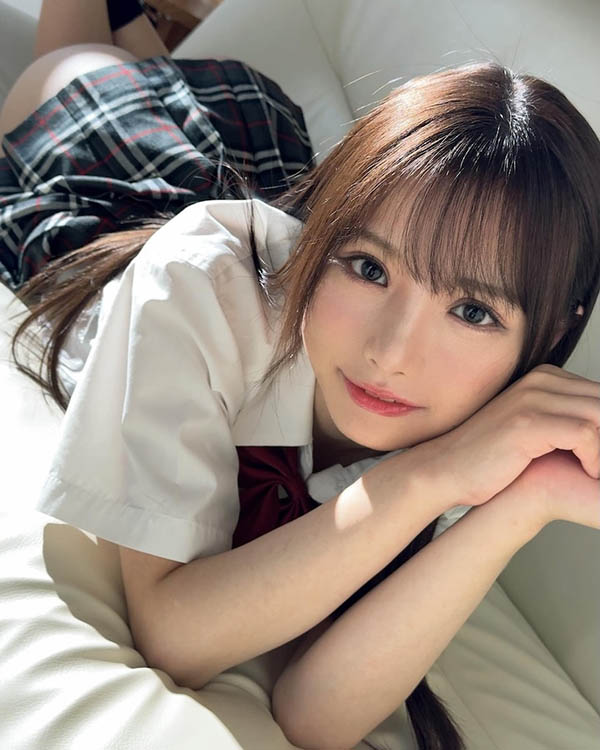 「交往半年的美乳女友」原来性欲超强,在SEX时超全力放开...