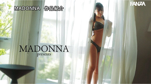 「H罩杯巨乳写真偶像」移籍熟女片商，走成熟火辣路线太勾人...