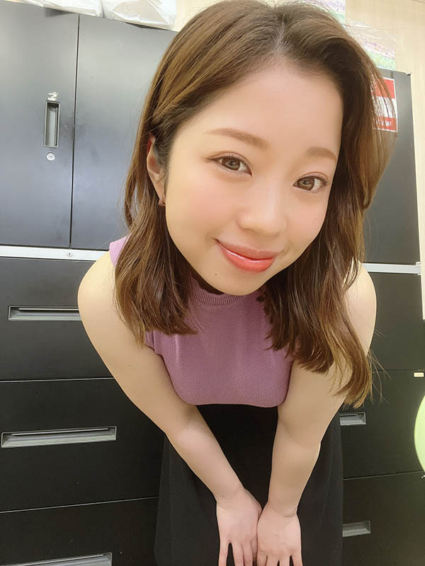 坐地能吸土？！熟女姐姐身材娇小战力超强…G乳肥美臀肉欲体超能干～