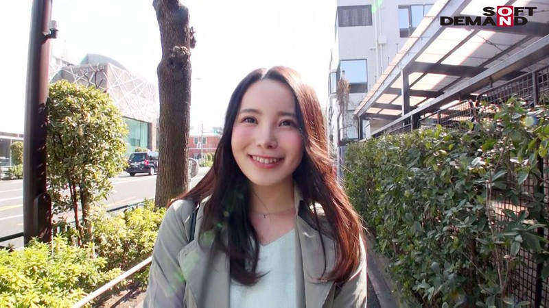 老公是美国人还不满足？！真．美人妻为体验AV拍摄下海当AV女优…