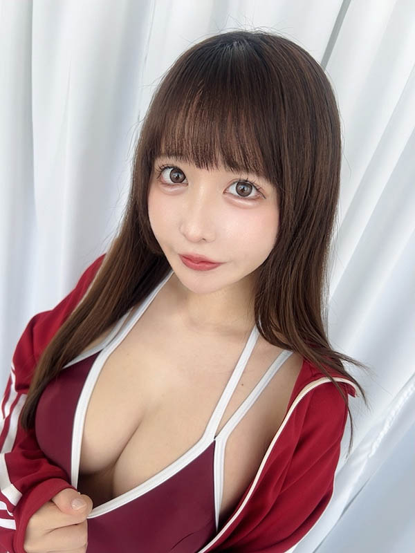 「美乳偶像」的线下约炮诱惑，狂表示：持续玩点更刺激的！