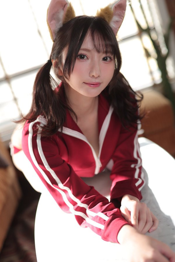 「YUUKA」出道作品番号及封面，「YUUKA」个人简介