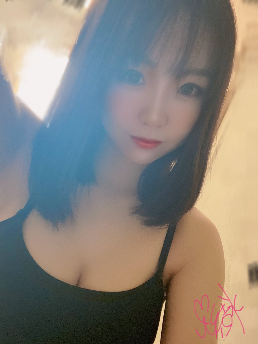 疗愈系大姐姐!F罩杯诱惑美人妻“泉结冰”AV出道想找回当女人的感觉!
