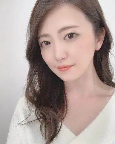 实用且风韵依旧 “麦当娜专属极品TOP 10” 轻熟女爱好者纸巾又不够了!
