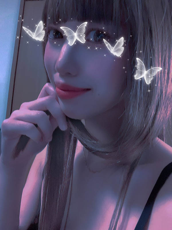 巨人级! 180公分高日菲混血美女「木下玛莉润」AV出道,还是年收高达1300万的女强人?!