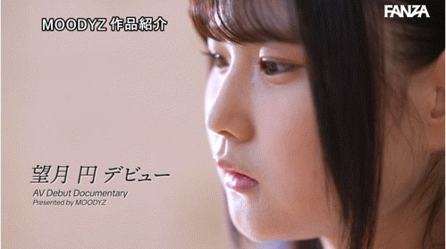脱了眼镜超厉害!文学少女的她H罩杯超级胸!