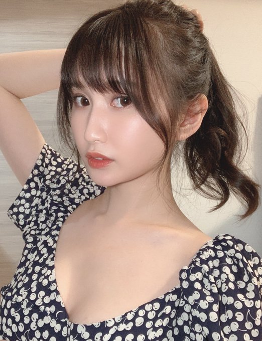 写真偶像实力发挥！F罩杯甜心美少女「天川空」魅问：喜欢胸还是臀呢？