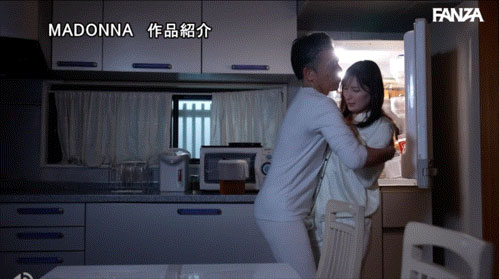鬼父田渊出手!最美女鬼富江老公搞完公公搞!