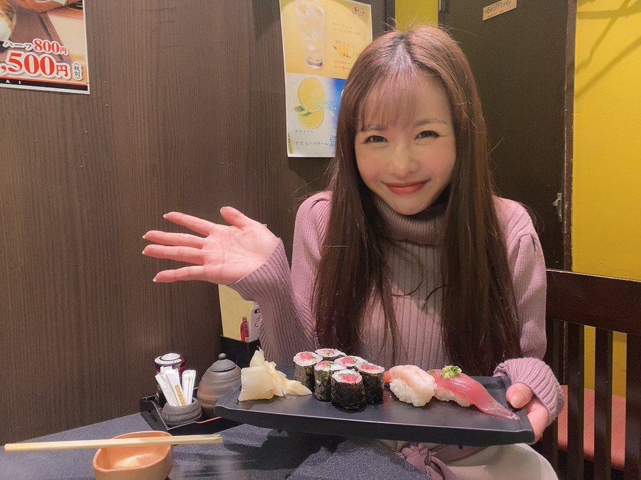 人气飙升! 阳光笑容美少女「栗山莉绪」出道2个月SNS坐拥5万粉丝!