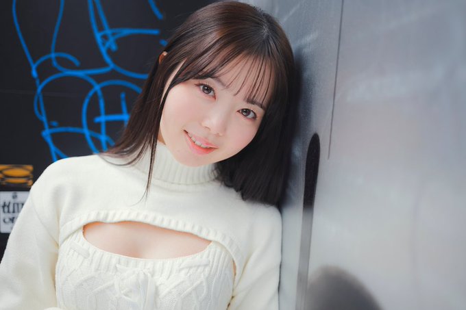 亲戚因自己是AV女优被霸凌!AV女优“百瀬明日香”无奈表示:难道我是杀人犯吗...