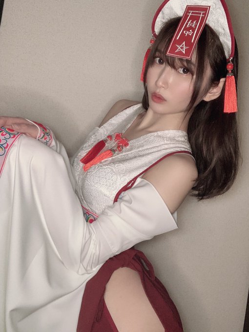 写真偶像实力发挥！F罩杯甜心美少女「天川空」魅问：喜欢胸还是臀呢？