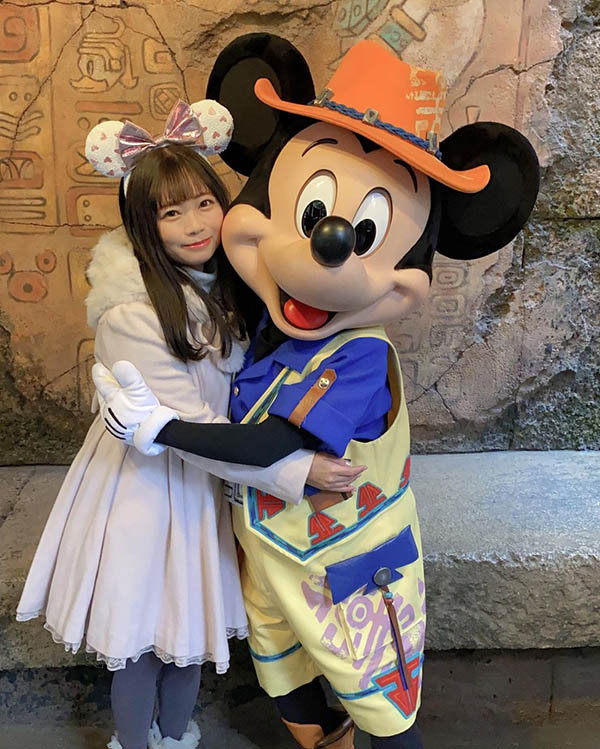 童颜巨乳「羽咲美晴」正式引退,以后迪士尼乐园见!