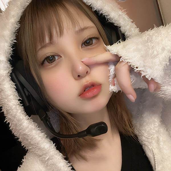 12月后没发片⋯艺能人・佐々木希二世的她怎么了?