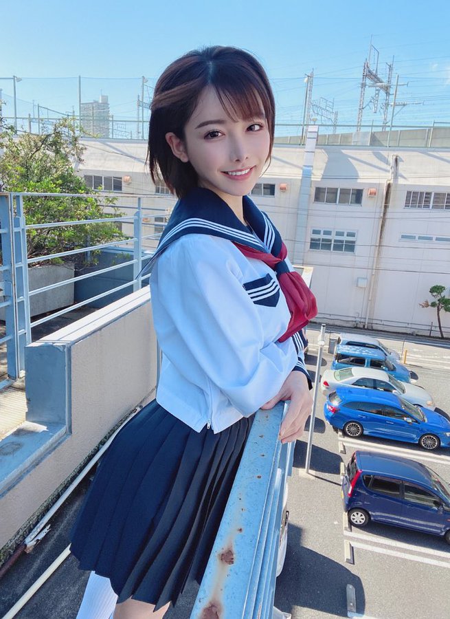 东窗事发!近200万追踪、YouTube66万订阅AV话题女王“深田咏美”自曝拍AV被父母抓包!