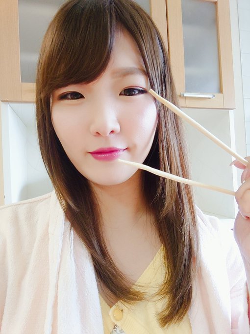 AV吃货再添一位!白皙G罩杯雪乳美女“大原理央”推特满载福利与美食!