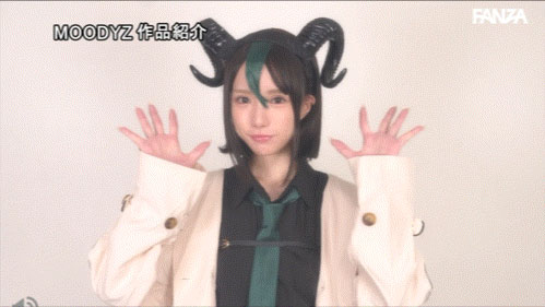 能力愈大责任愈大！佐々木さき(佐佐木纱希)在漫改片一人饰两角！ ...