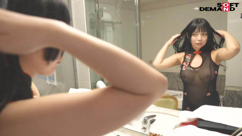 解密！结婚10多年的寂寞人妻原来是被无码卖家捕获的她！ ... ...