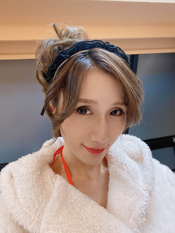 出道14周年!Julia还能打吗?