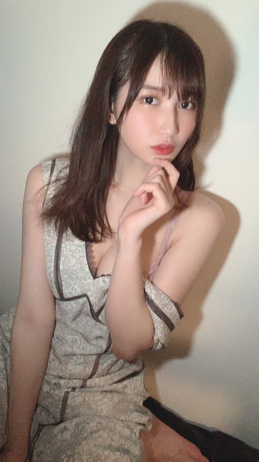 写真偶像实力发挥！F罩杯甜心美少女「天川空」魅问：喜欢胸还是臀呢？