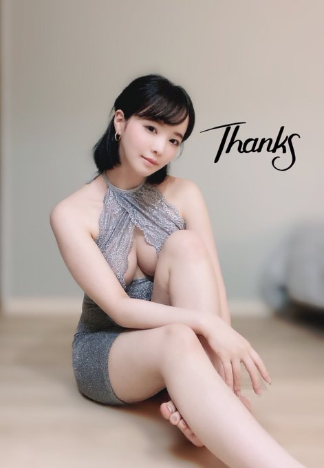 超火辣开胸洋装! G罩杯气质新人AV女优「三宫椿」庆推特2万追踪福利照洗版啦!
